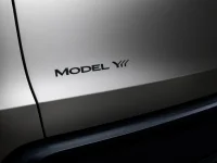 Model Y L 4.webp